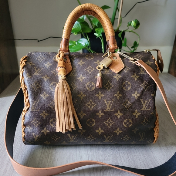 Authentic Louis Vuitton Speedy 30 Bag with Padlock - Picture 1 of 17
